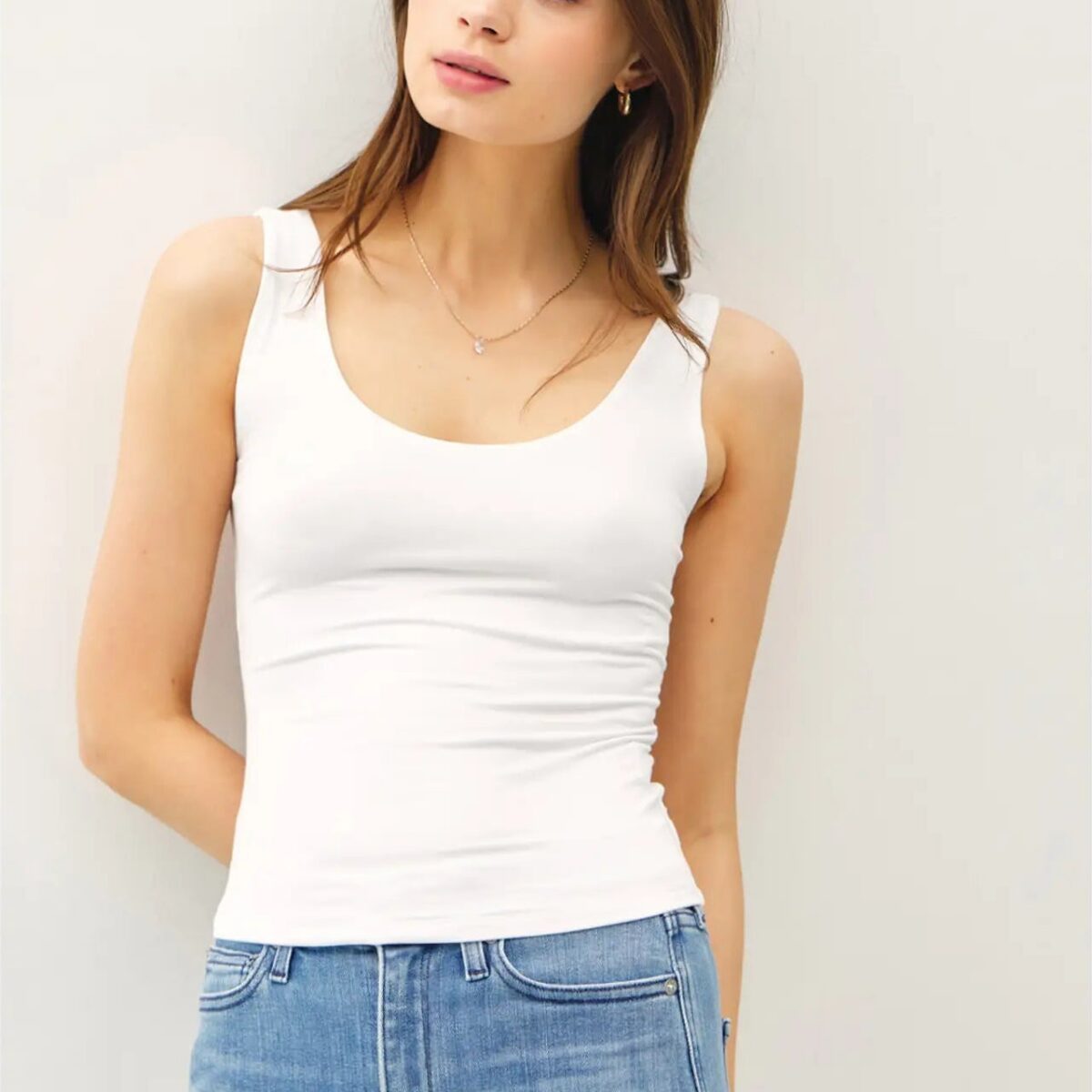 Basic Scoop Neck Tank