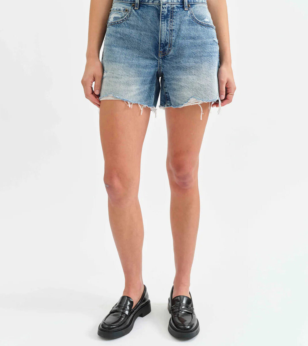 Crossroads Mid Rise Short